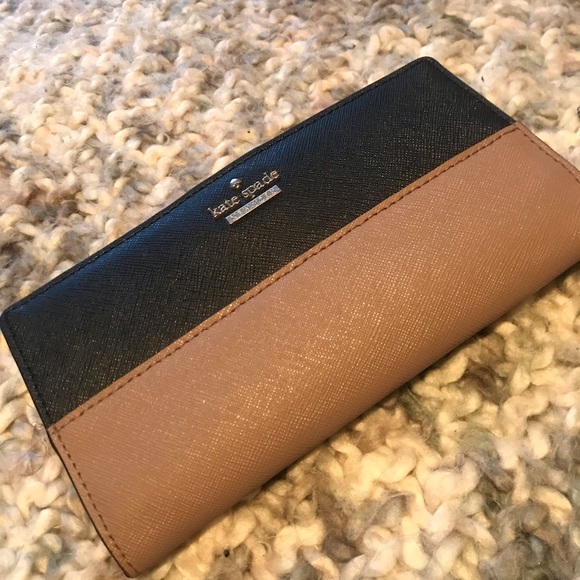 kate spade Handbags - Kate Spade Wallet ♠️